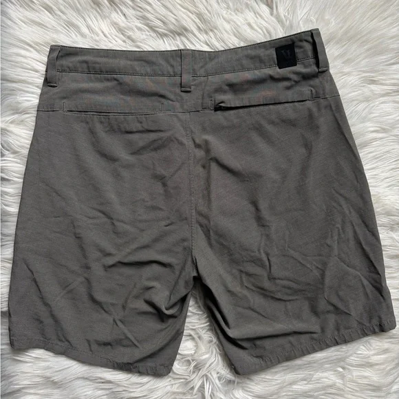 Vuori Aim 5” shorts - Picture 6 of 7